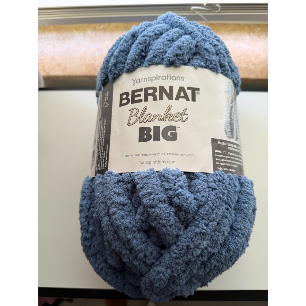 Bernat  Blanket BIG  Yarn 2 pk. 10.5 Oz.ea  color Cold Sea